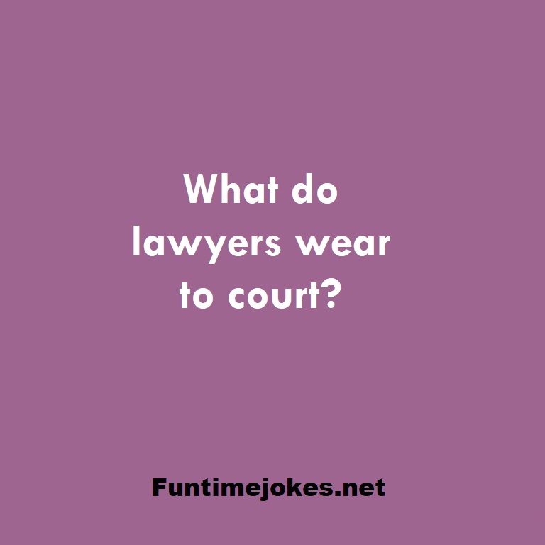 What do lawyers wear to court?